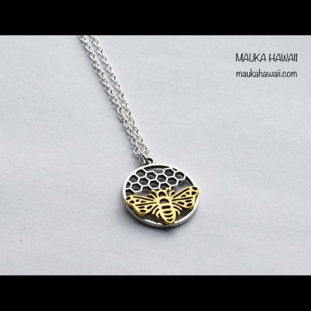 Stainless Silver Bumble Bee honey Beehive 3D Pendant Necklace w 18” Chain
